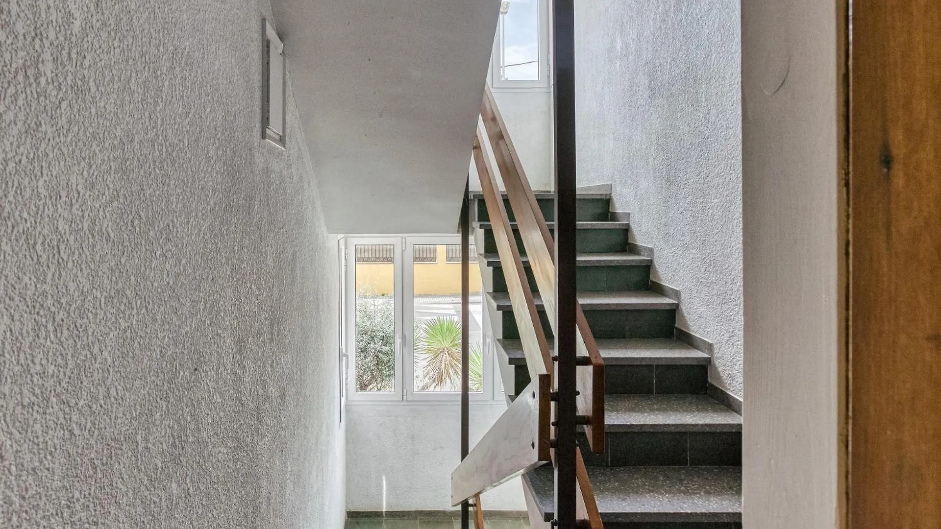Apartamento Patricia L'Escala Apartment